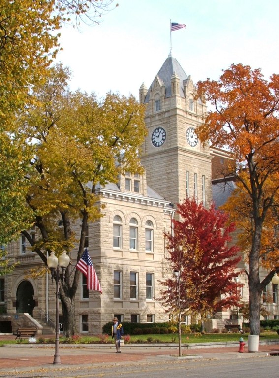 Riley Courthouse.jpg